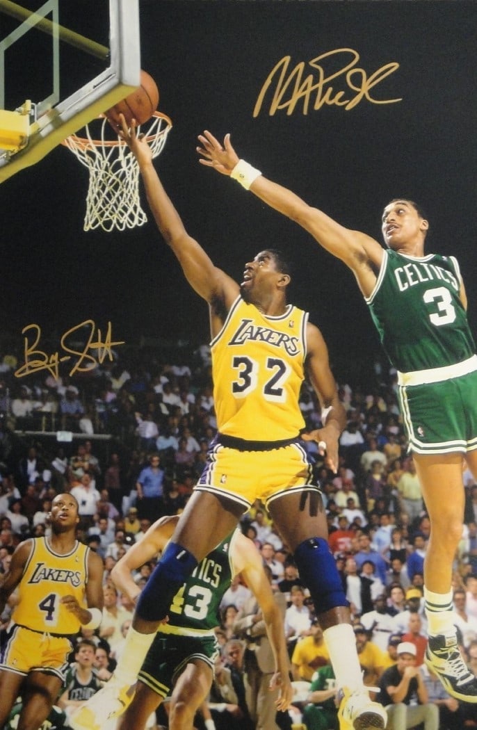 Magic Johnson Byron Scott Dual Signed 16x24 Photo Authenticated Hall of Fame Sports: Magic Johnson Byron Scott Dual Signed 16x24 Photo Authenticated Hall of Fame Sports This remarkable 16"x24" photo features the autographs of two legendary Los Angeles Lakers players, Magic Johnson and