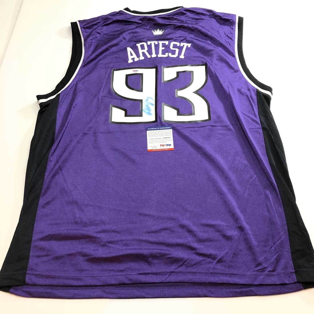 Sacramento Kings Ron Artest autographed basketball jersey PSA DNA: Sacramento Kings Ron Artest autographed basketball jersey PSA DNA This is a pre-owned stitched basketball jersey autographed by Ron Artest of the Sacramento Kings. The autograph has been authenticated