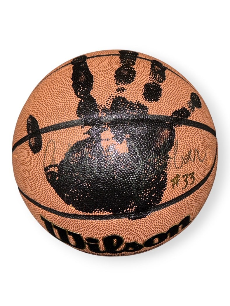 Autographed Lakers Basketball With Kareem Abdul-Jabbar Handprint and PSA Authentication: Autographed Lakers Basketball With Kareem Abdul-Jabbar Handprint and PSA Authentication This is an original basketball autographed by Kareem Abdul-Jabbar, featuring his actual hand print. The ball com
