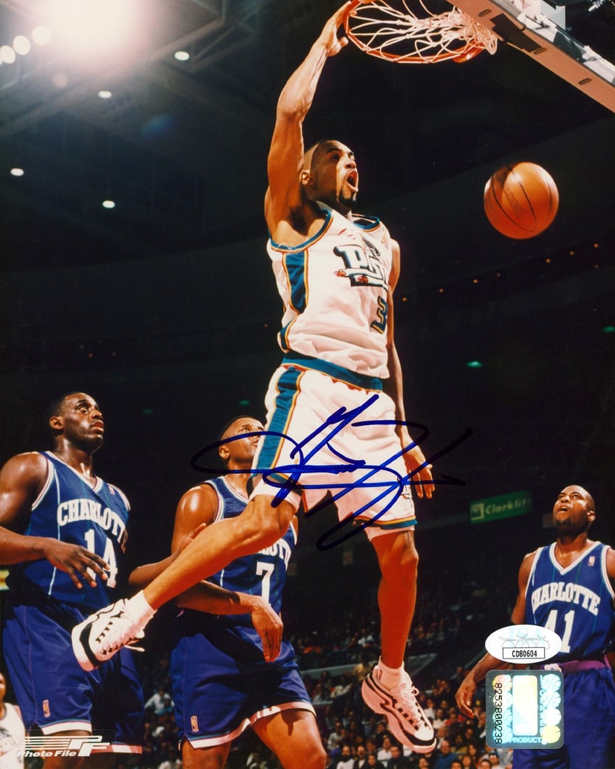 Grant Hill signed Detroit Pistons 8x10 PhotoFile photo JSA: Grant Hill signed Detroit Pistons 8x10 PhotoFile photo JSA This is an original 8x10 vertical PhotoFile photograph personally signed by Grant Hill of the Detroit Pistons. The autograph is authenticated