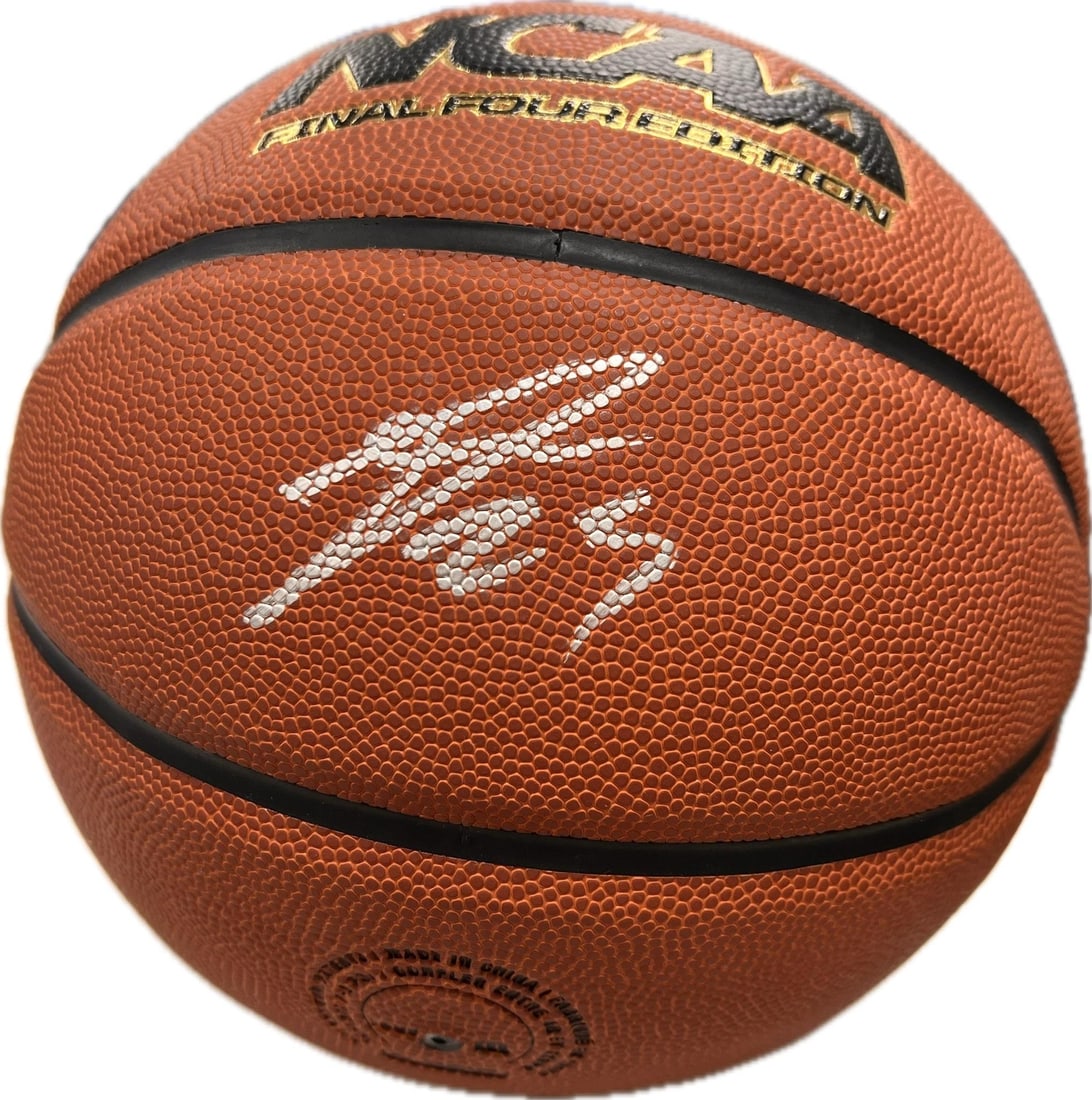 PSA DNA Fred VanVleet autographed Spalding basketball Toronto Raptors (1 of 2)