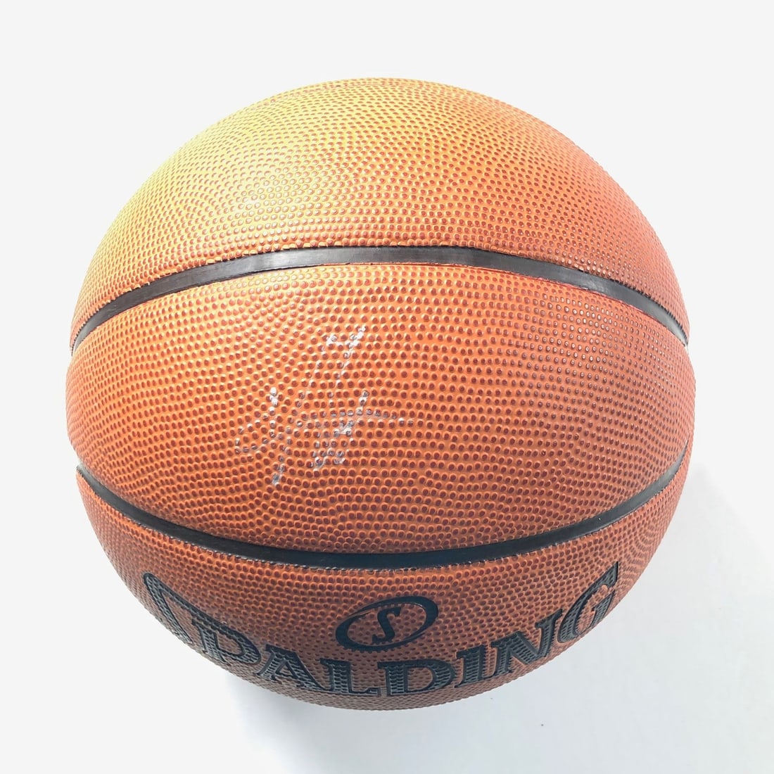 PSA DNA authenticated Vince Carter signed Spalding basketball (1 of 5)