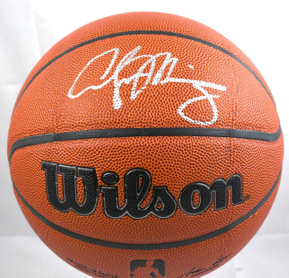 NBA Wilson Basketball Signed by Alonzo Mourning Beckett W Hologram Authenticated (1 of 3)