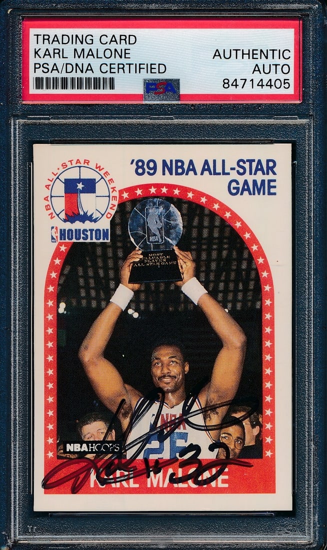 1989 HOOPS Karl Malone Signed HOF #116 Card PSA/DNA Utah Jazz: 1989 HOOPS Karl Malone Signed HOF #116 Card PSA/DNA Utah Jazz This is a 1989 HOOPS All-Star Karl Malone Hall of Fame #116 card, featuring the legendary player from the Utah Jazz. The card is signed an