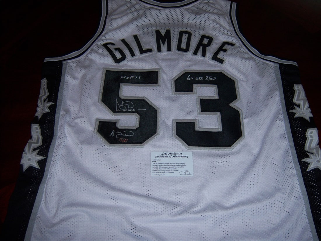 Signed Artis Gilmore Spurs jersey with COA Hall of Famer (1 of 2)
