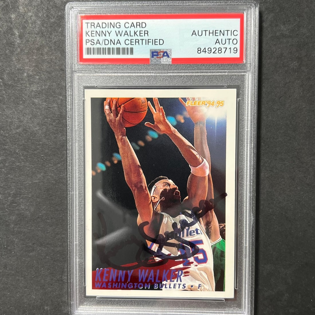 1994-95 Fleer Ultra #386 Kenny Walker Signed Card PSA Slabbed: 1994-95 Fleer Ultra #386 Kenny Walker Signed Card PSA Slabbed This listing features a 1994-95 Fleer Ultra #386 card, personally signed by Kenny Walker. The autograph has been authenticated by PSA/DNA 