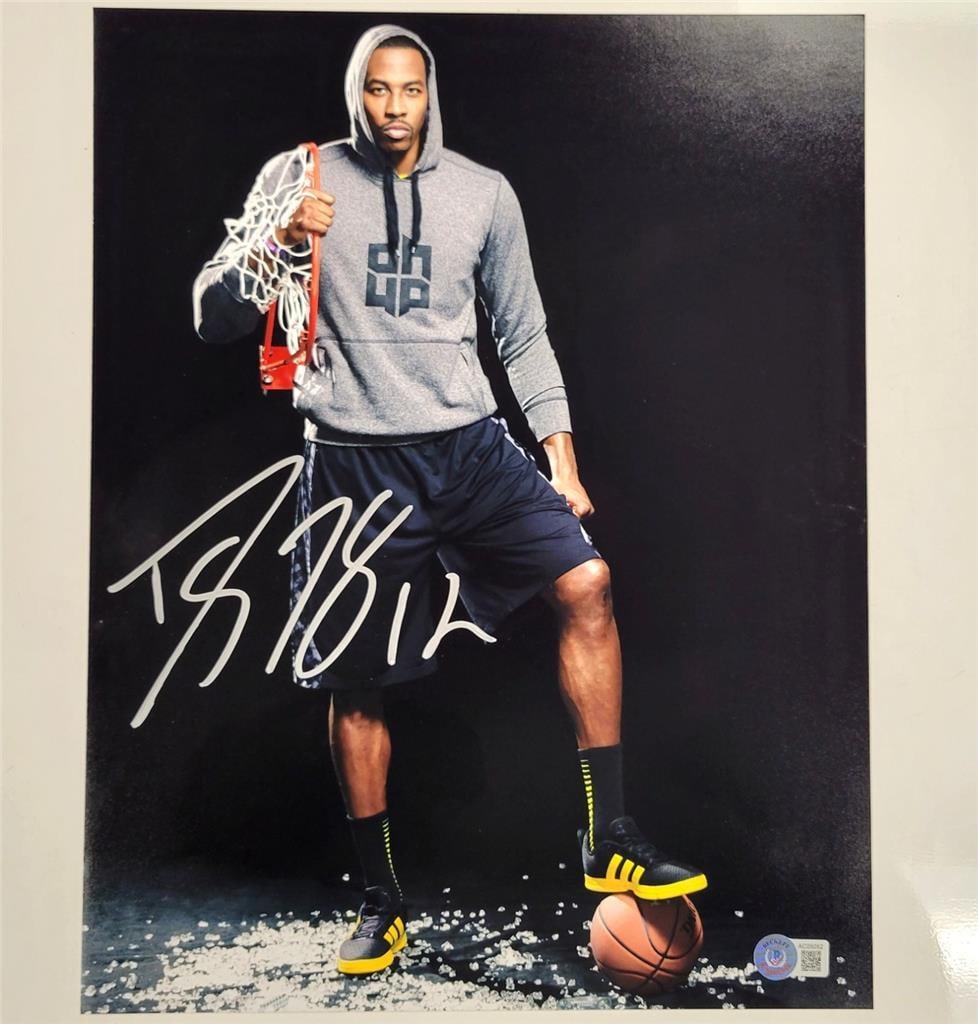 Dwight Howard Signed 11x14 Lakers Photo BAS Authenticated (1 of 3)