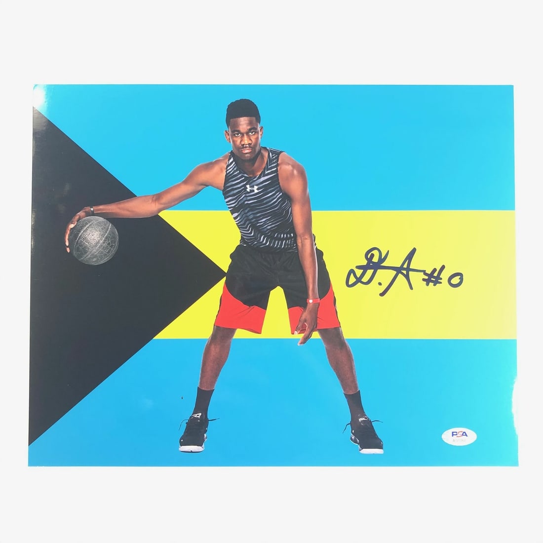 DeAndre Ayton Signed 11x14 Photo PSA/DNA Phoenix Suns: DeAndre Ayton Signed 11x14 Photo PSA/DNA Phoenix Suns This is a stunning 11x14 professionally printed photograph featuring DeAndre Ayton of the Phoenix Suns, showcasing his dynamic presence on the cou