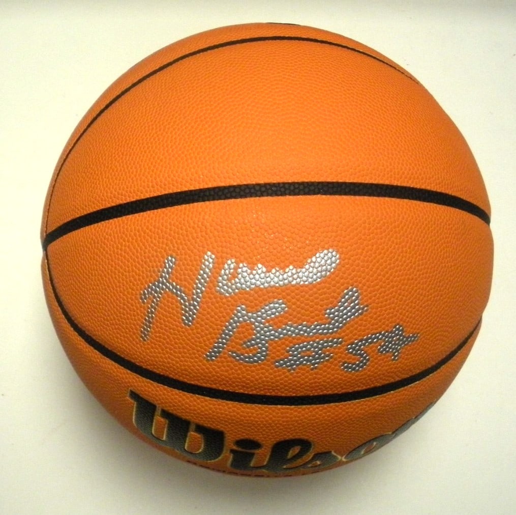Signed Horace Grant Bulls Championship Basketball Beckett COA (1 of 2)