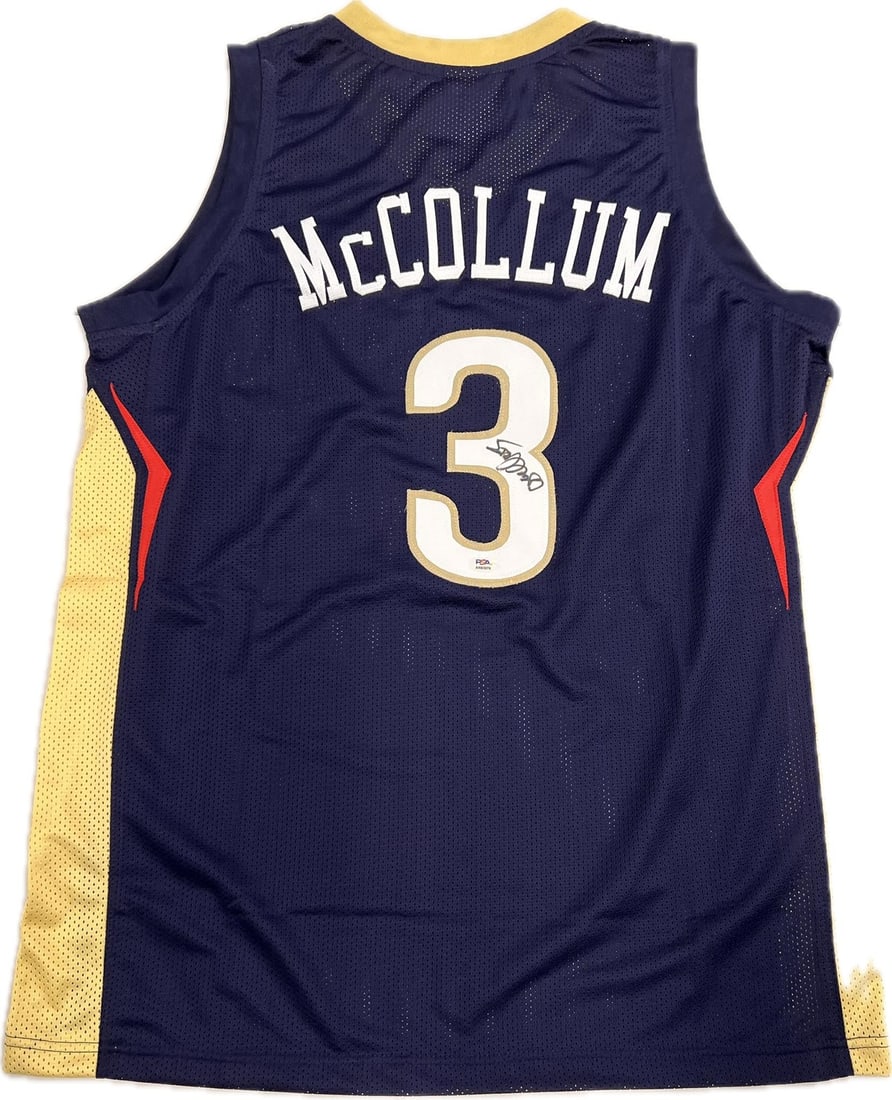CJ McCollum Autographed Jersey PSA/DNA New Orleans Pelicans Original: CJ McCollum Autographed Jersey PSA/DNA New Orleans Pelicans Original This original stitched jersey features the autograph of CJ McCollum, a standout player for the New Orleans Pelicans. The signature 