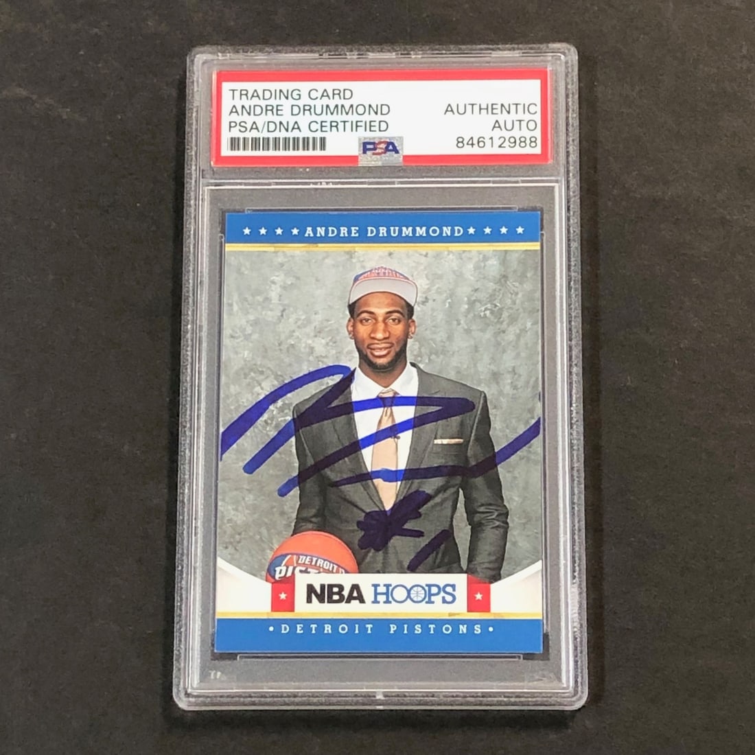 2012-13 NBA Hoops #283 Andre Drummond Signed Card PSA Authenticated Pistons: 2012-13 NBA Hoops #283 Andre Drummond Signed Card PSA Authenticated Pistons This 2012-13 NBA Hoops #283 card features the signature of Andre Drummond, a notable player for the Detroit Pistons. The aut