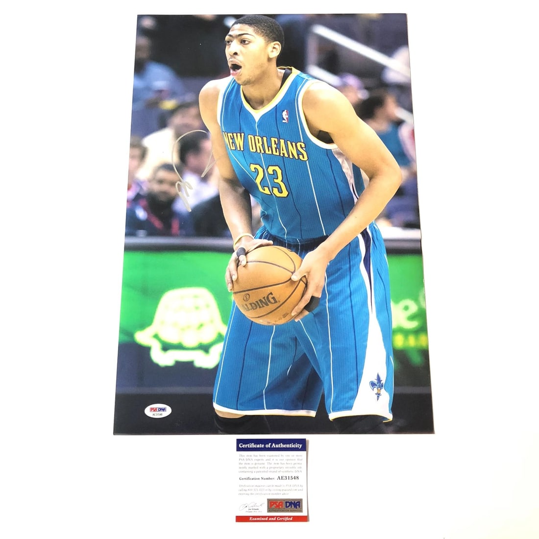 Anthony Davis Autographed 12x18 Photo PSA/DNA New Orleans Pelicans: Anthony Davis Autographed 12x18 Photo PSA/DNA New Orleans Pelicans This is a professionally printed 12x18 photograph featuring Anthony Davis of the New Orleans Pelicans, autographed by the player hims