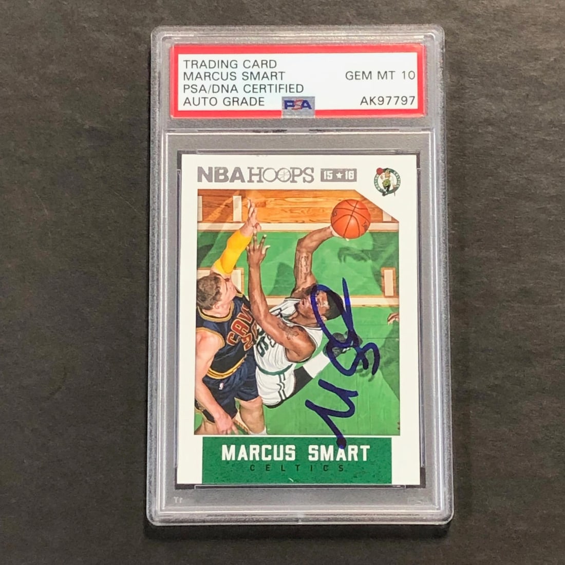 Marcus Smart autographed 2015-16 NBA Hoops #114 PSA AUTO 10 Celtics card (1 of 2)