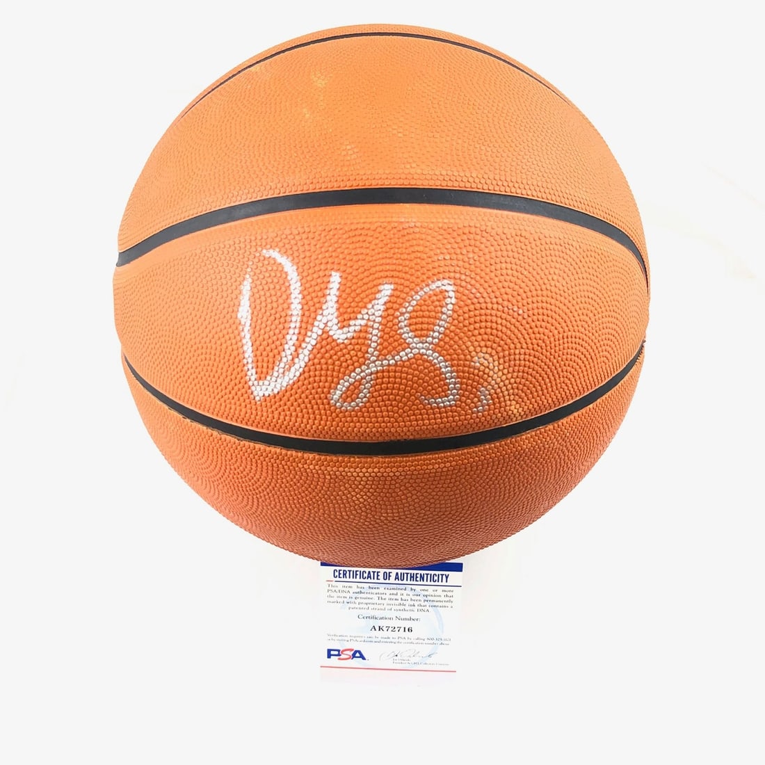 PSA DNA authenticated Dyson Daniels signed NBA basketball (1 of 6)