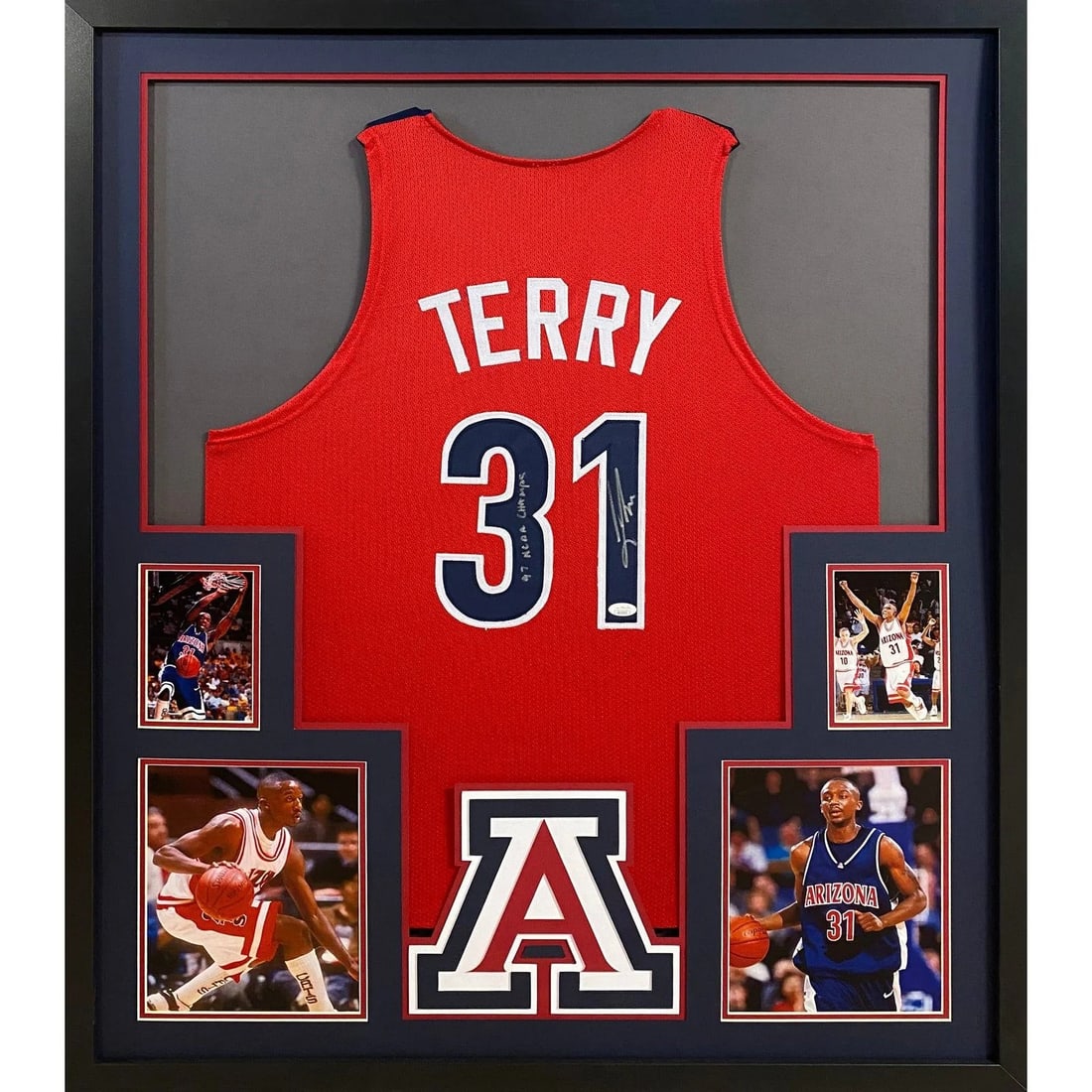Framed Arizona Wildcats Jason Terry autographed jersey JSA authenticated: Framed Arizona Wildcats Jason Terry autographed jersey JSA authenticated This framed Arizona Wildcats jersey is autographed by Jason Terry and includes authentication from JSA, featuring a tamper-proo