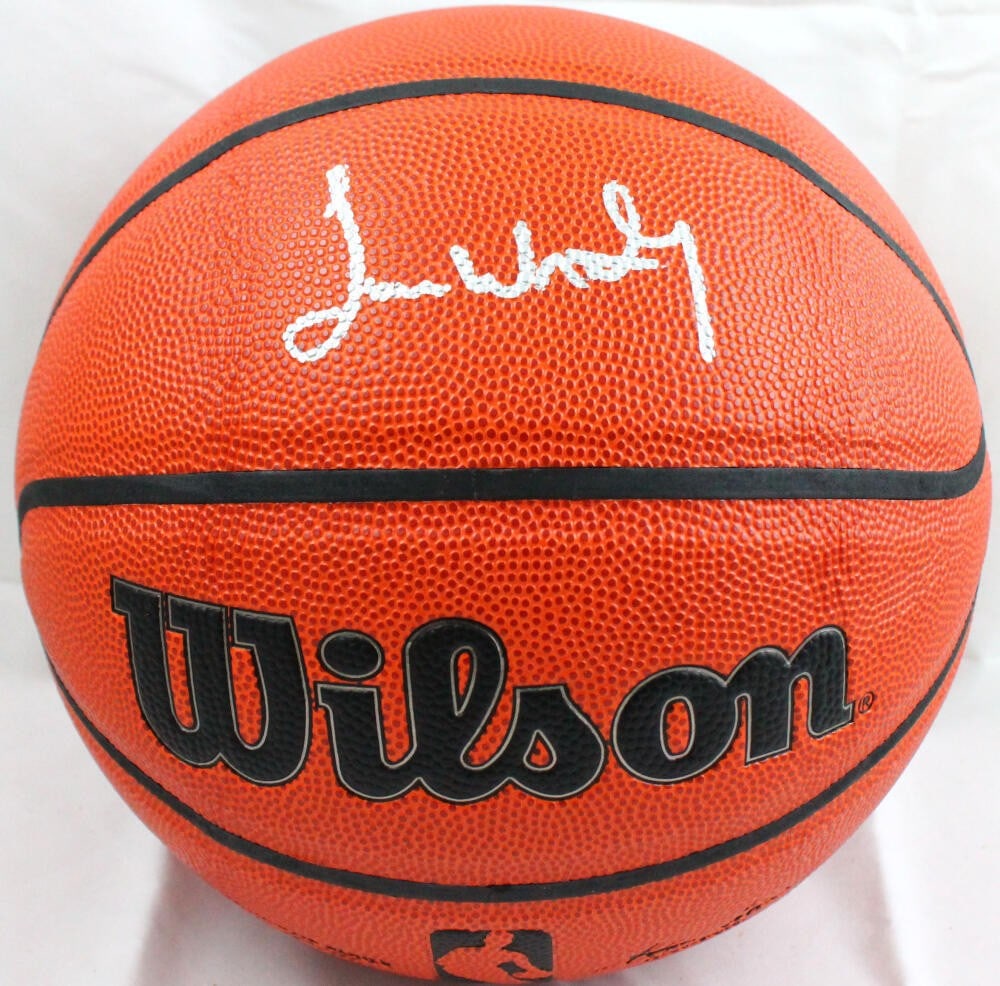 Official NBA Wilson Basketball signed by James Worthy Beckett hologram (1 of 10)