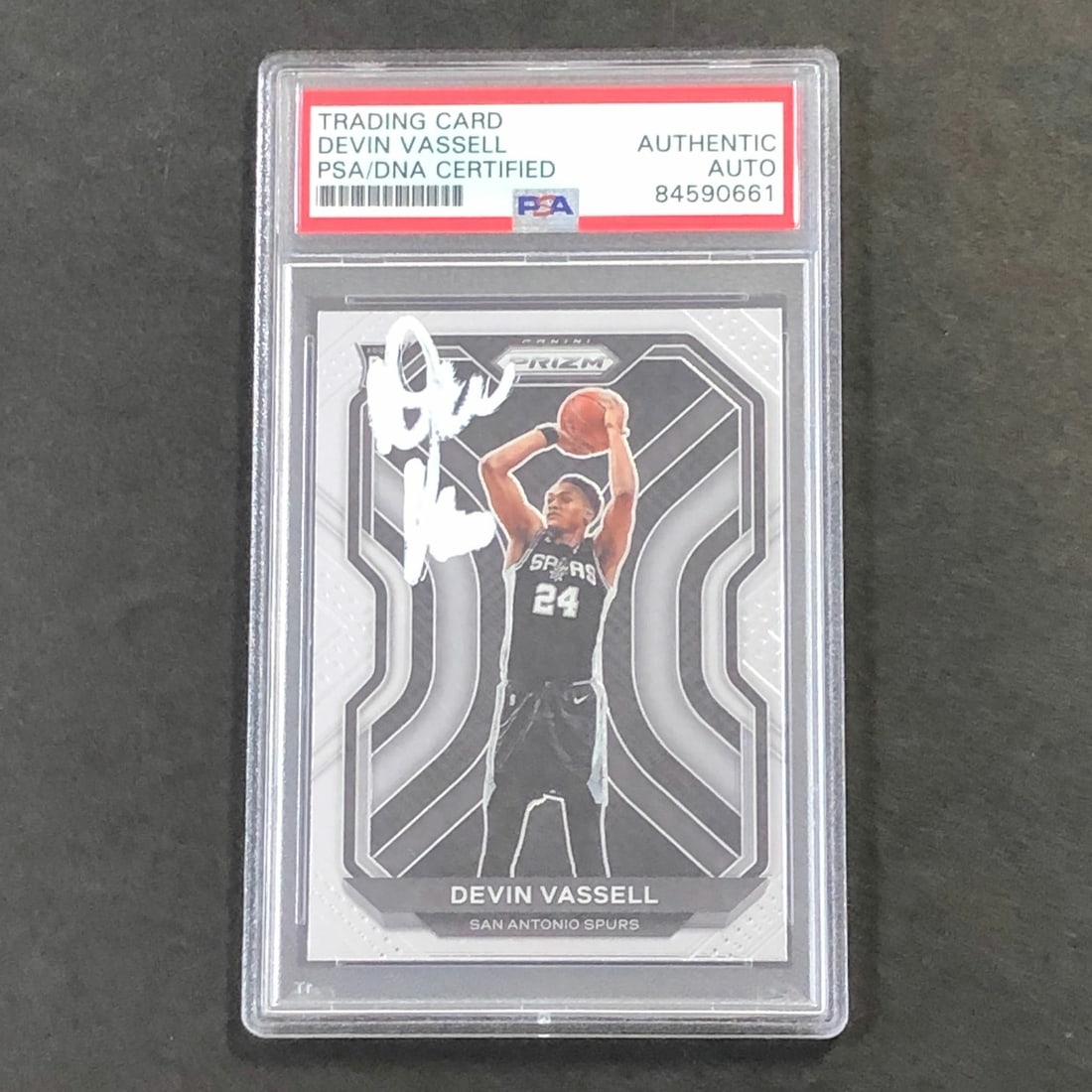 2020-21 Panini Prizm #252 Devin Vassell Signed Rookie Card PSA/DNA: 2020-21 Panini Prizm #252 Devin Vassell Signed Rookie Card PSA/DNA This 2020-21 Panini Prizm #252 rookie card features the signature of Devin Vassell from the San Antonio Spurs. The autograph has been