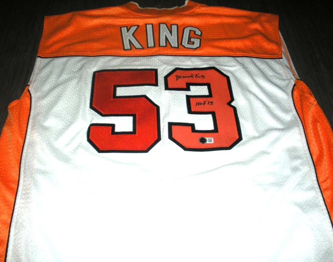 Bernard King Signed Tennessee Vols Jersey JSA Certified Authentic: Bernard King Signed Tennessee Vols Jersey JSA Certified Authentic Celebrate the legacy of Bernard King with this officially licensed Tennessee Volunteers jersey, a true collectible for any basketball 