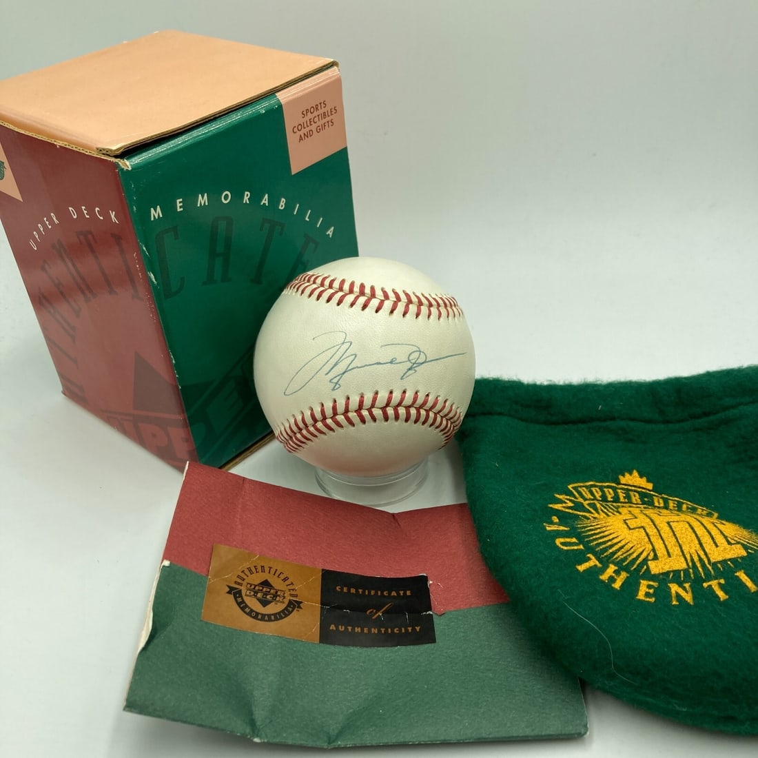 Michael Jordan Autographed Baseball UDA COA Chicago Bulls: Michael Jordan Autographed Baseball UDA COA Chicago Bulls This is a remarkable Michael Jordan signed autographed baseball, authenticated by Upper Deck. The baseball features Michael Jordan's signature