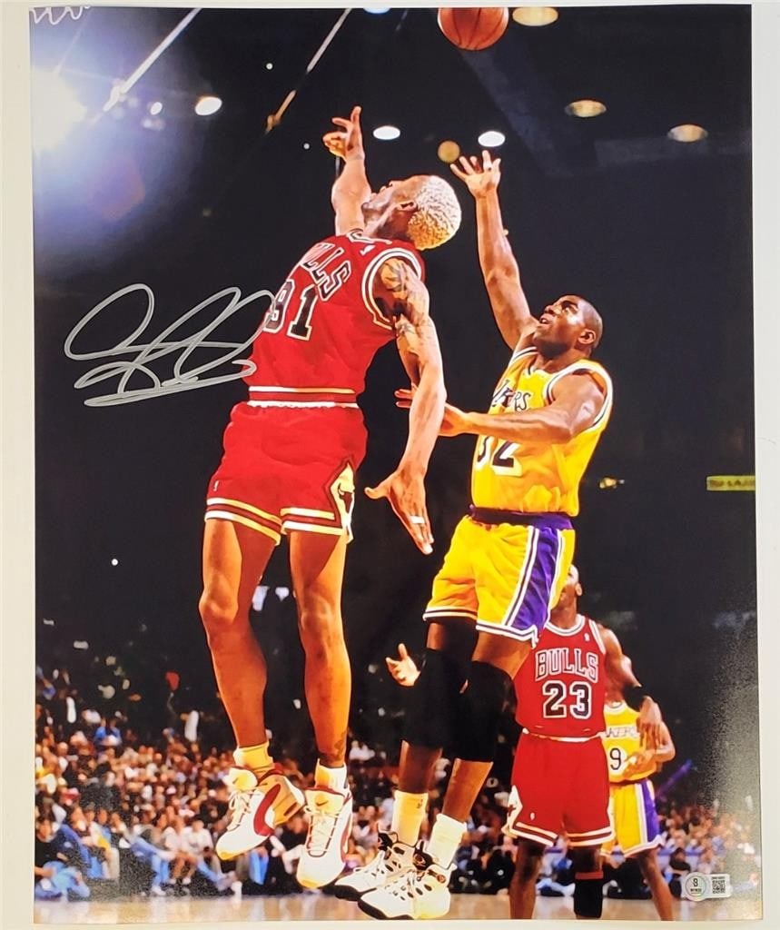 Dennis Rodman Autographed 16x20 Photo with Beckett BAS Authentication: Dennis Rodman Autographed 16x20 Photo with Beckett BAS Authentication Capture a piece of basketball history with this original signed photo featuring Dennis Rodman. Measuring 16x20 inches, this striki