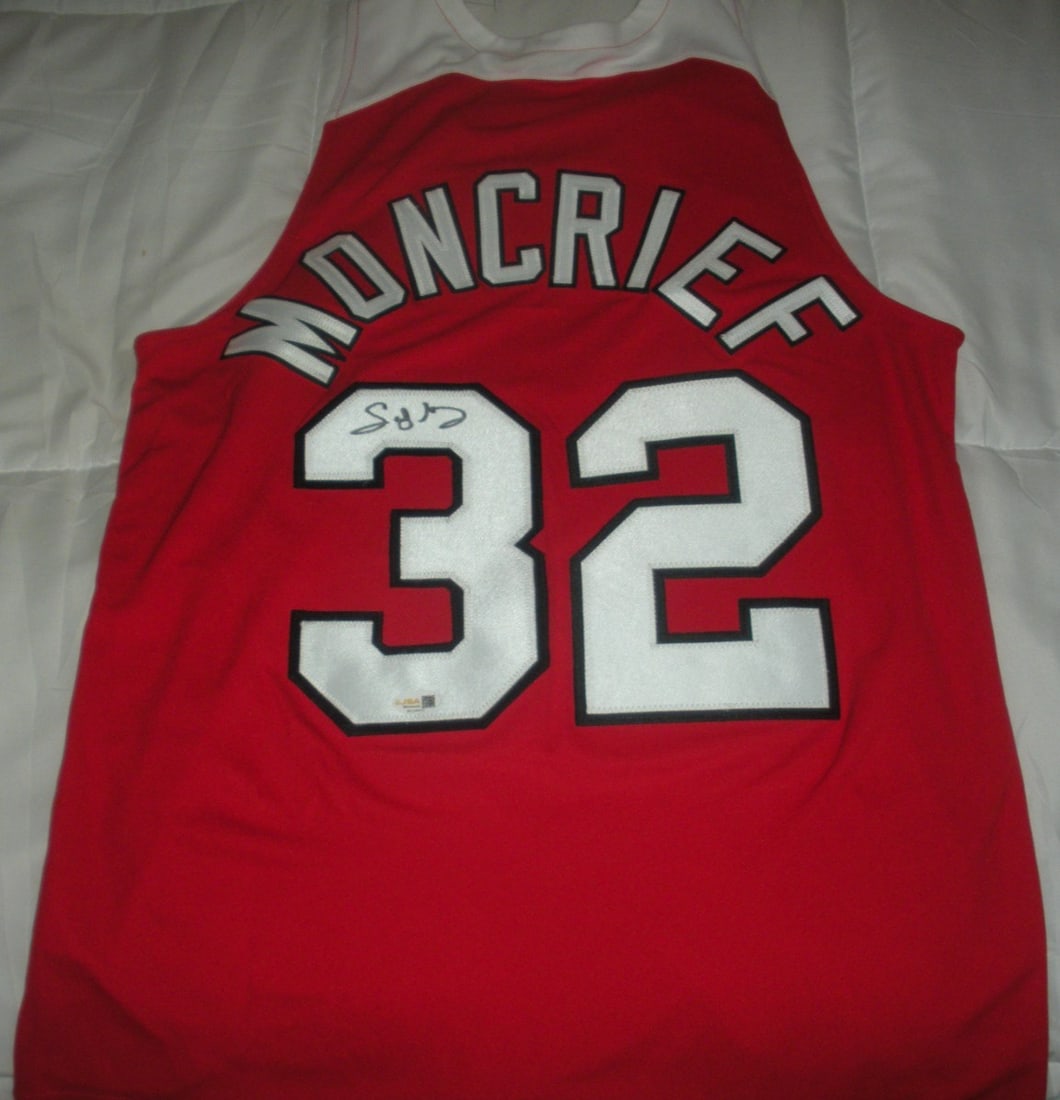 Nike Arkansas Razorbacks Jersey Signed by Sidney Moncrief with JSA COA (1 of 2)