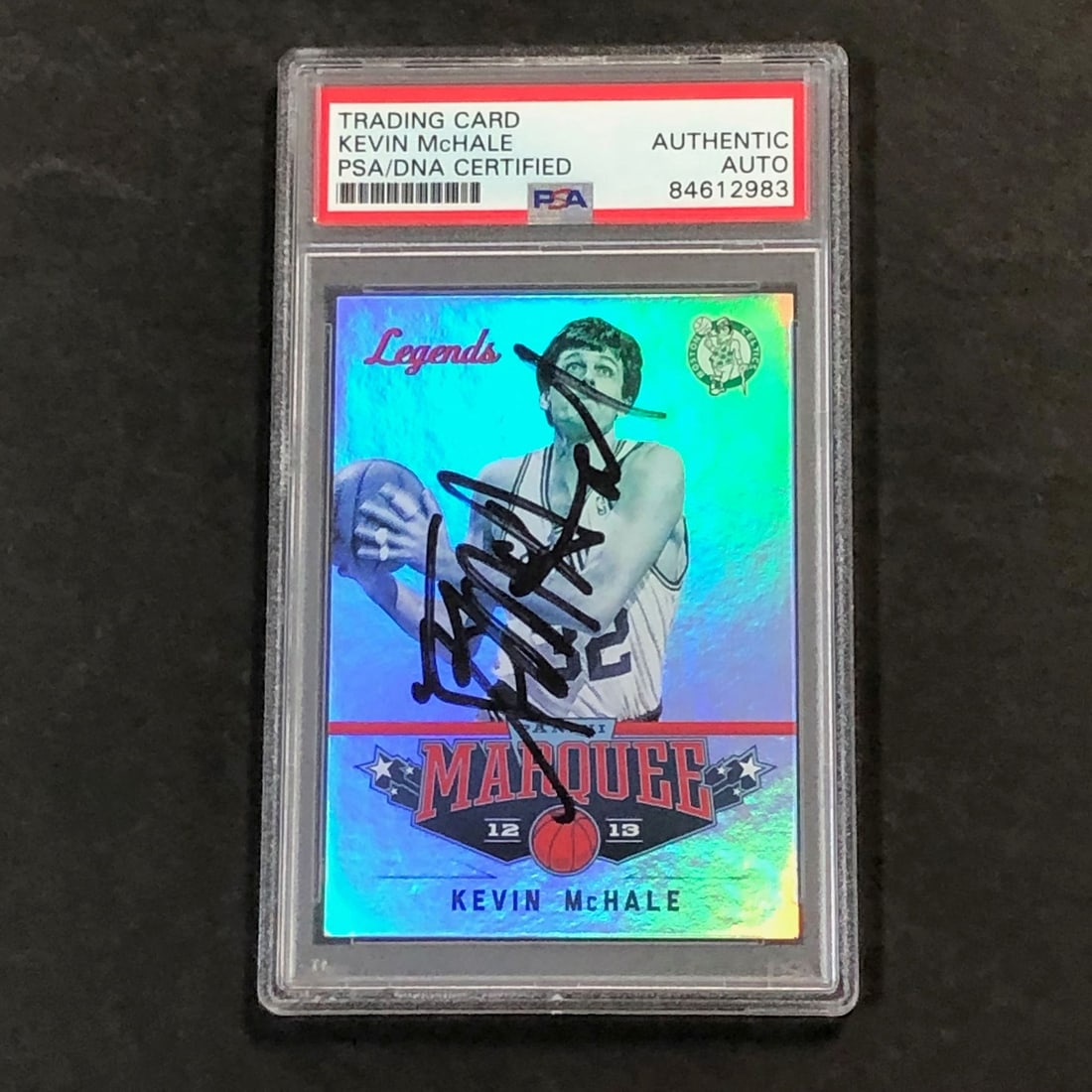 2012-13 Panini Marquee Legends #146 Kevin McHale Signed Card PSA Authenticated (1 of 2)