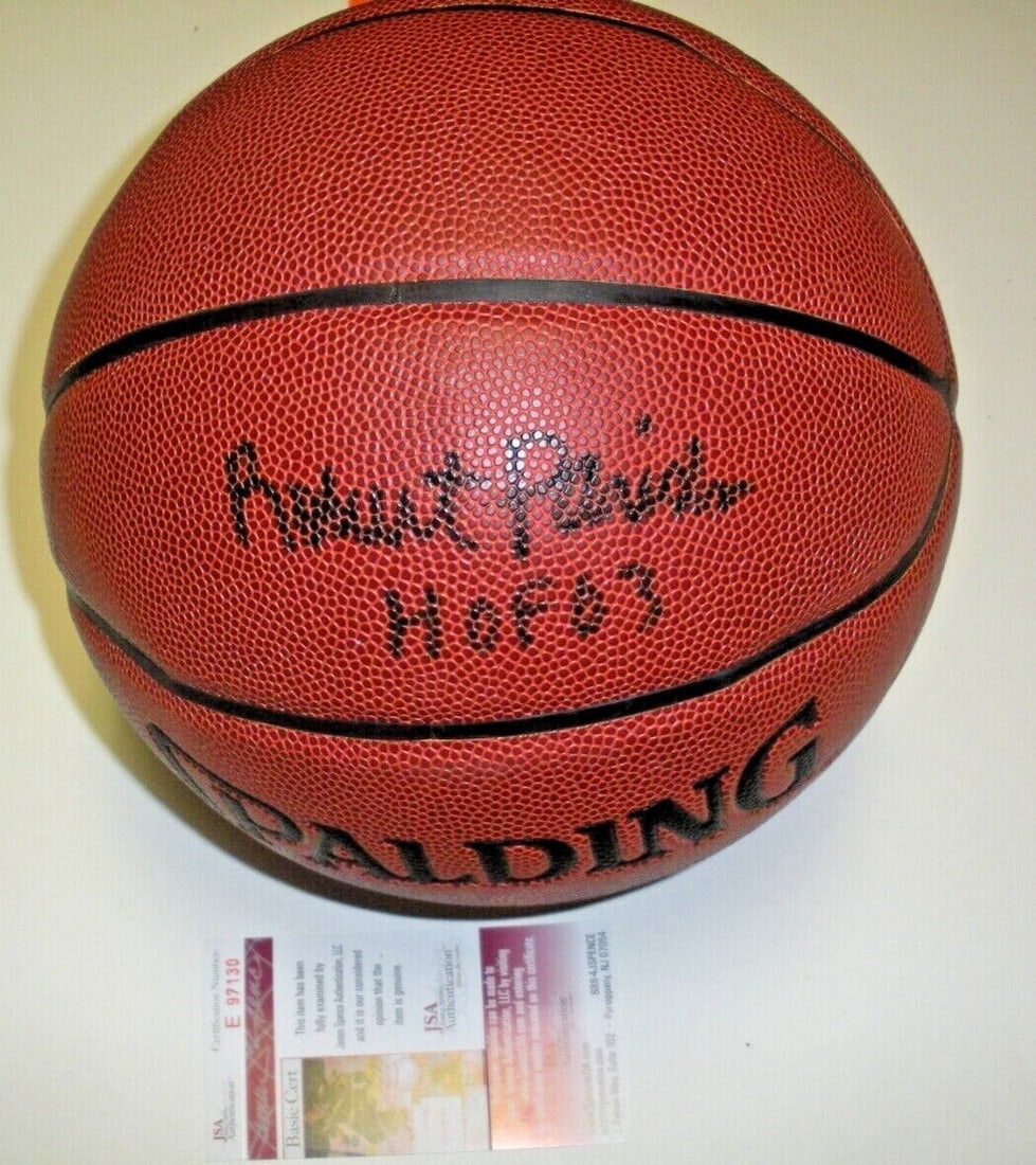 JSA Authenticated Robert Parish Signed Celtics Basketball Hall of Fame 2003 (1 of 1)