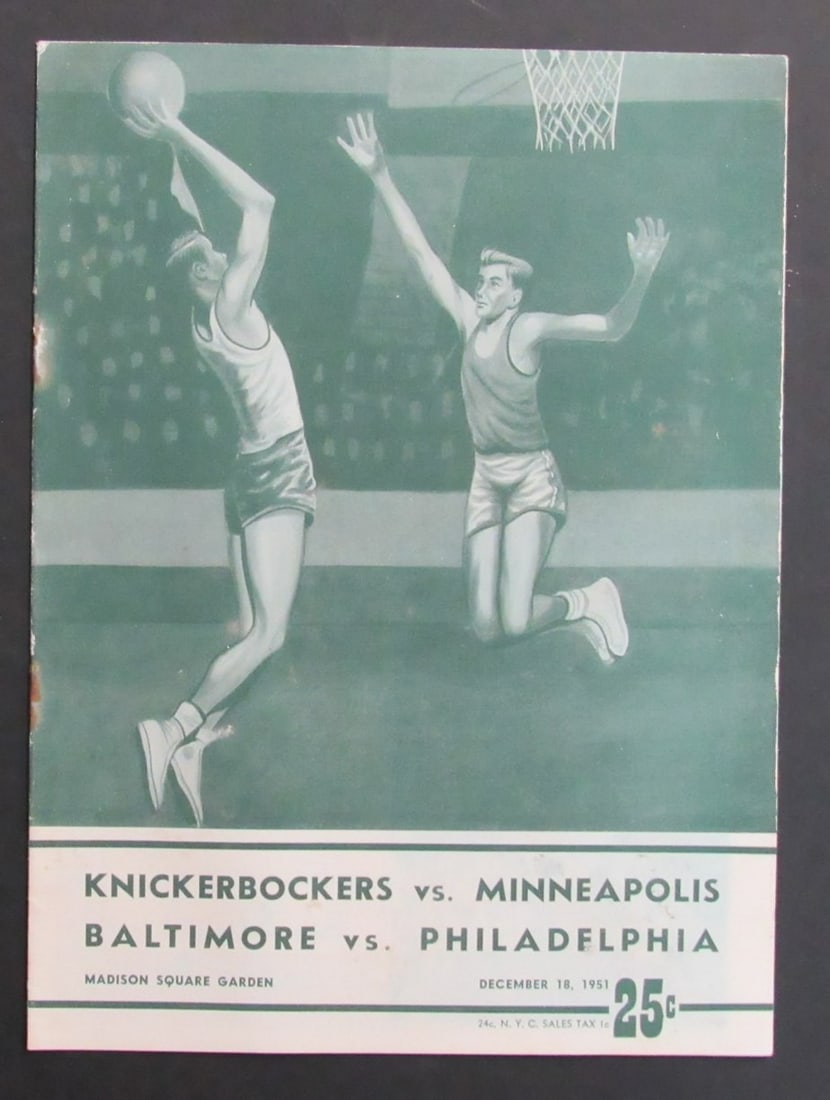 NBA Basketball Program Knicks Lakers Bullets Warriors December 18 1951 Original: NBA Basketball Program Knicks Lakers Bullets Warriors December 18 1951 Original Offered is an original NBA program from December 18, 1951, featuring the matchups between the New York Knicks and the Mi