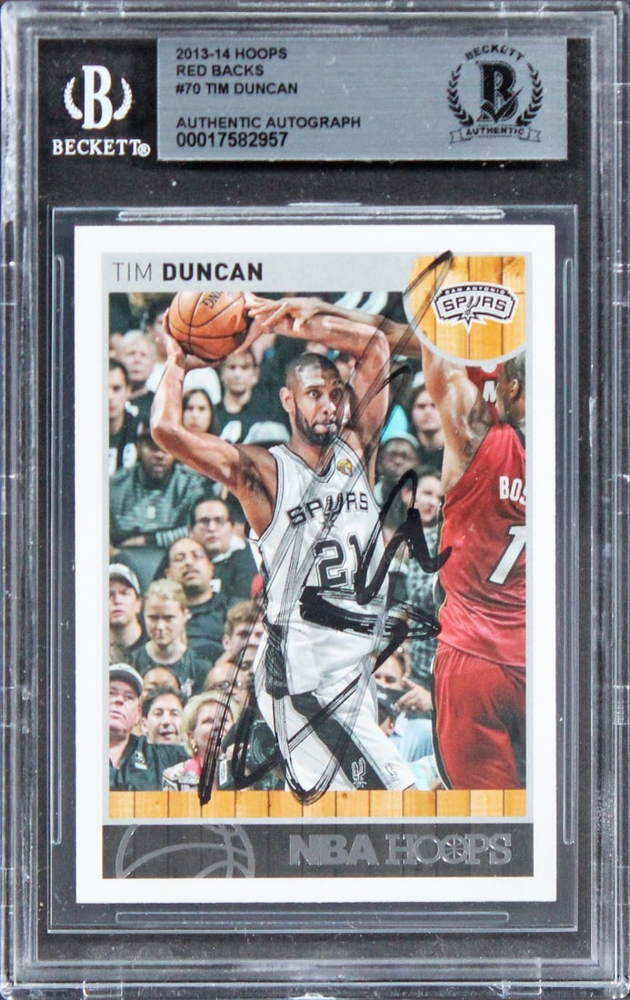 Beckett Slabbed Tim Duncan 2013 Hoops Red Backs #70 Autograph (1 of 2)