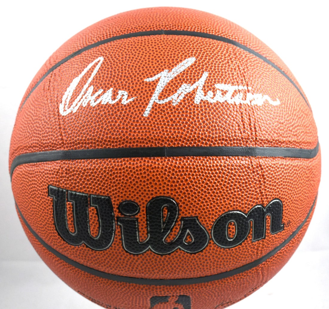 Wilson NBA Basketball Signed by Oscar Robertson Beckett Witnessed Hologram (1 of 3)
