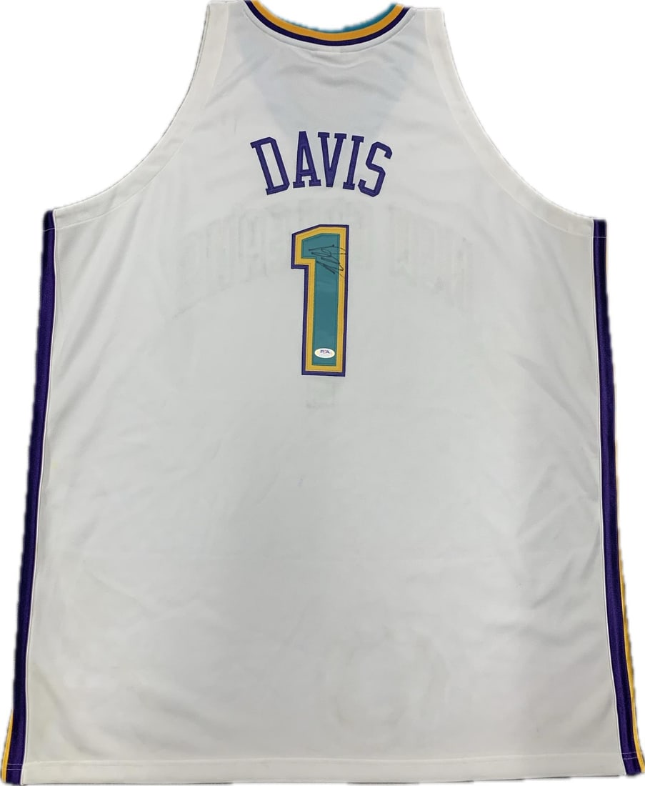 Baron Davis Autographed Jersey PSA/DNA New Orleans Hornets Basketball (1 of 3)