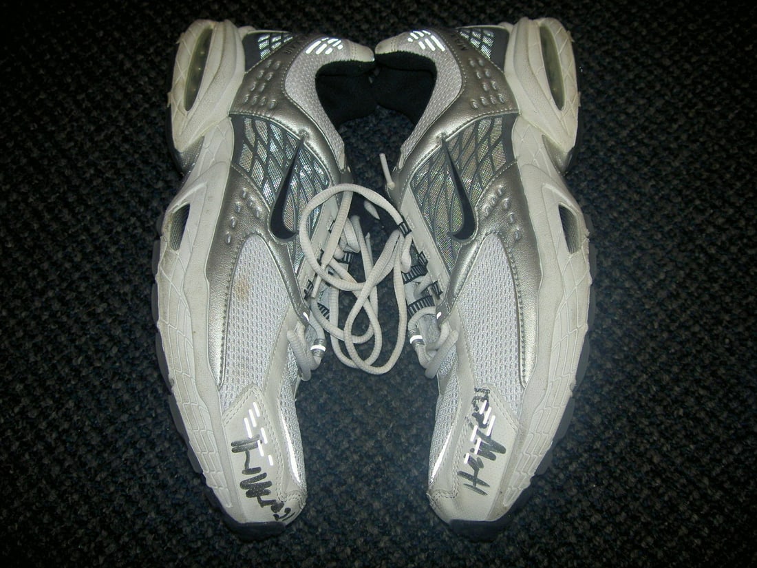 NBA Workout Shoes Hand Signed Twice by Hakim Warrick (1 of 2)