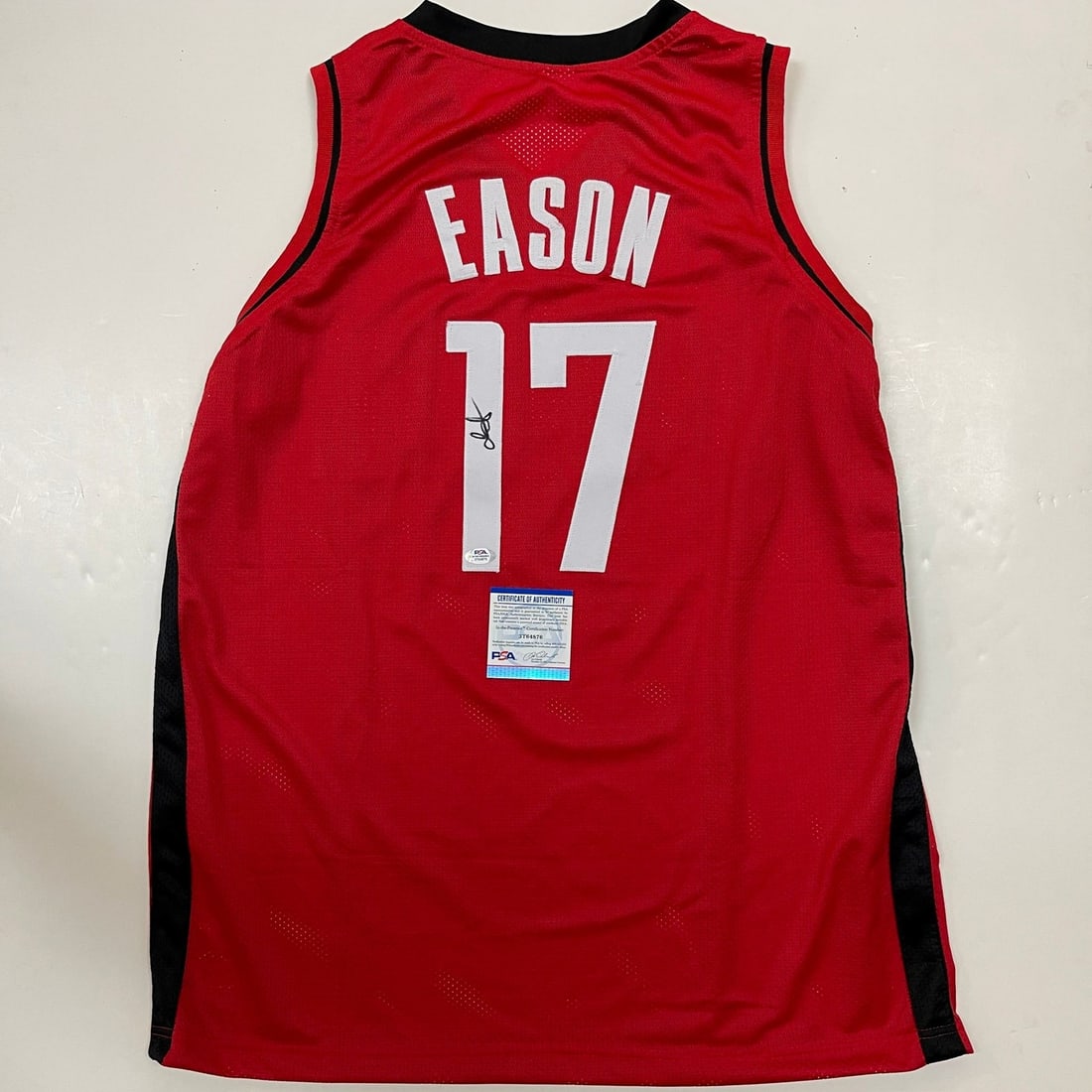 Houston Rockets Tari Eason PSA DNA Autographed Stitched Basketball Jersey: Houston Rockets Tari Eason PSA DNA Autographed Stitched Basketball Jersey This is a stitched Houston Rockets jersey autographed by Tari Eason. The autograph has been authenticated by Professional Spor