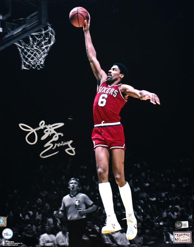 Julius Erving signed Philadelphia 76ers 16x20 photo Beckett hologram: Julius Erving signed Philadelphia 76ers 16x20 photo Beckett hologram This is an original 16x20 black and white spotlight photograph featuring Julius Erving performing a dunk, autographed by Erving him