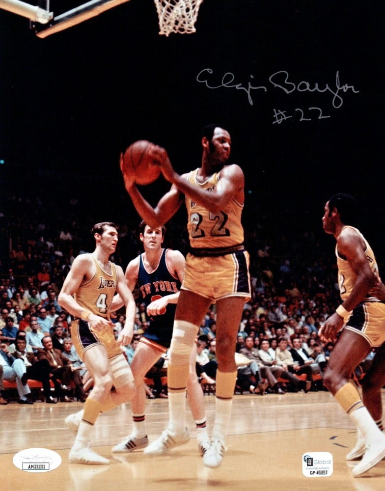 Elgin Baylor JSA Authenticated Signed 8x10 Photo Los Angeles Lakers vs Knicks: Elgin Baylor JSA Authenticated Signed 8x10 Photo Los Angeles Lakers vs Knicks This is an original 8x10 photograph autographed by Elgin Baylor, featuring him as number 22 with the Los Angeles Lakers in