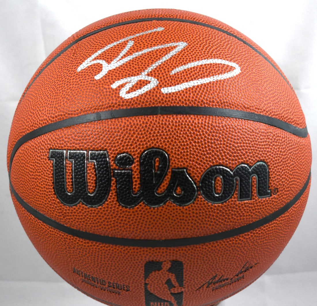 Signed Wilson NBA Basketball by Shaquille O'Neal with Beckett Hologram: Signed Wilson NBA Basketball by Shaquille O'Neal with Beckett Hologram This official NBA Wilson basketball is autographed by Shaquille O'Neal and features a Beckett W hologram for authentication. Repr