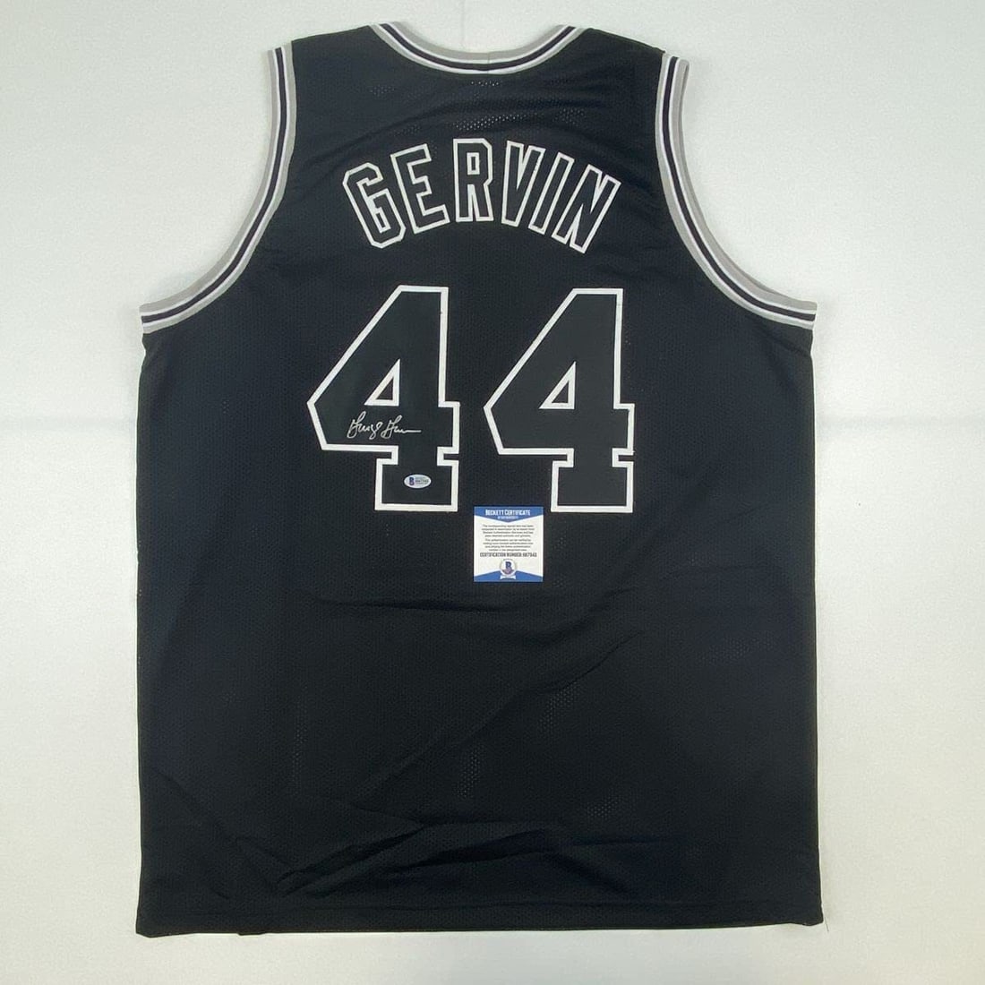 George Gervin Autographed San Antonio Spurs Basketball Jersey Beckett Certified (1 of 4)
