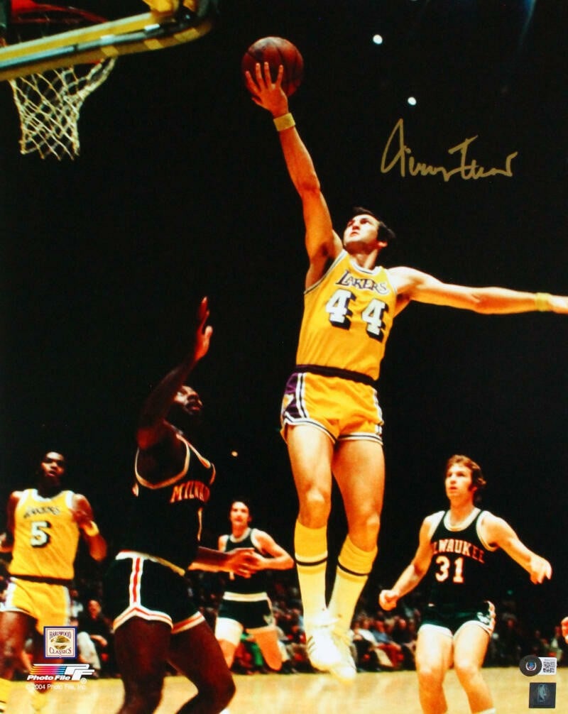 Signed Jerry West Lakers 16x20 Layup Photo Beckett Holo (1 of 6)