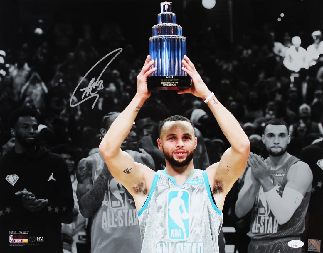 Stephen Curry Signed 16x20 2022 ASG Photo with JSA COA: Stephen Curry Signed 16x20 2022 ASG Photo with JSA COA Celebrate your love for basketball with this stunning 2022 All-Star Game Horizontal Spotlight 16x20 photo, personally signed by Stephen Curry of 