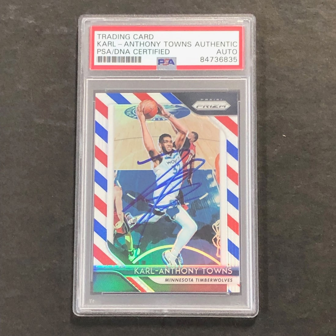 PSA DNA Authenticated Karl-Anthony Towns 2017-18 Prizm #107 Auto Card (1 of 2)
