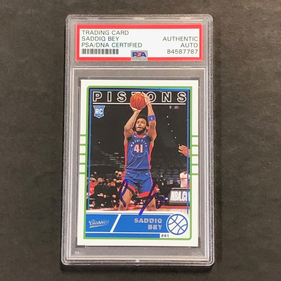 2020-21 Chronicles Classics #637 Saddiq Bey Signed PSA Authenticated Card (1 of 2)