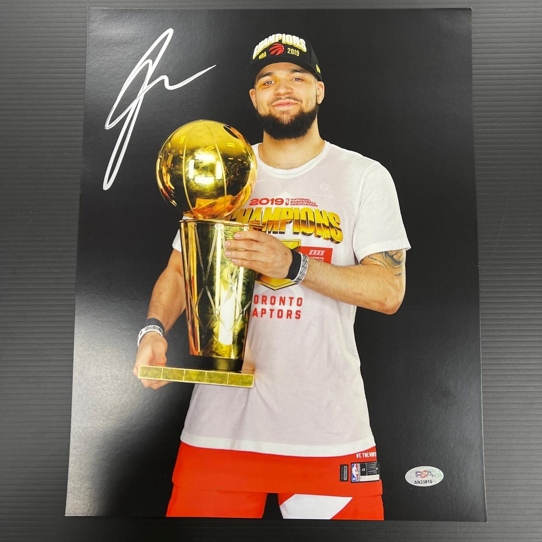 Fred VanVleet Autographed 11x14 Photo PSA/DNA Toronto Raptors (1 of 3)