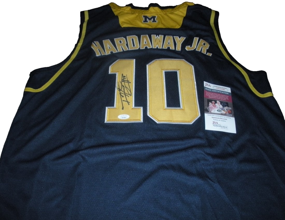 Tim Hardaway Jr Signed Michigan Wolverines Jersey JSA COA: Tim Hardaway Jr Signed Michigan Wolverines Jersey JSA COA This official licensed jersey features the signature of Tim Hardaway Jr., a standout player for the Michigan Wolverines. This pre-owned jersey