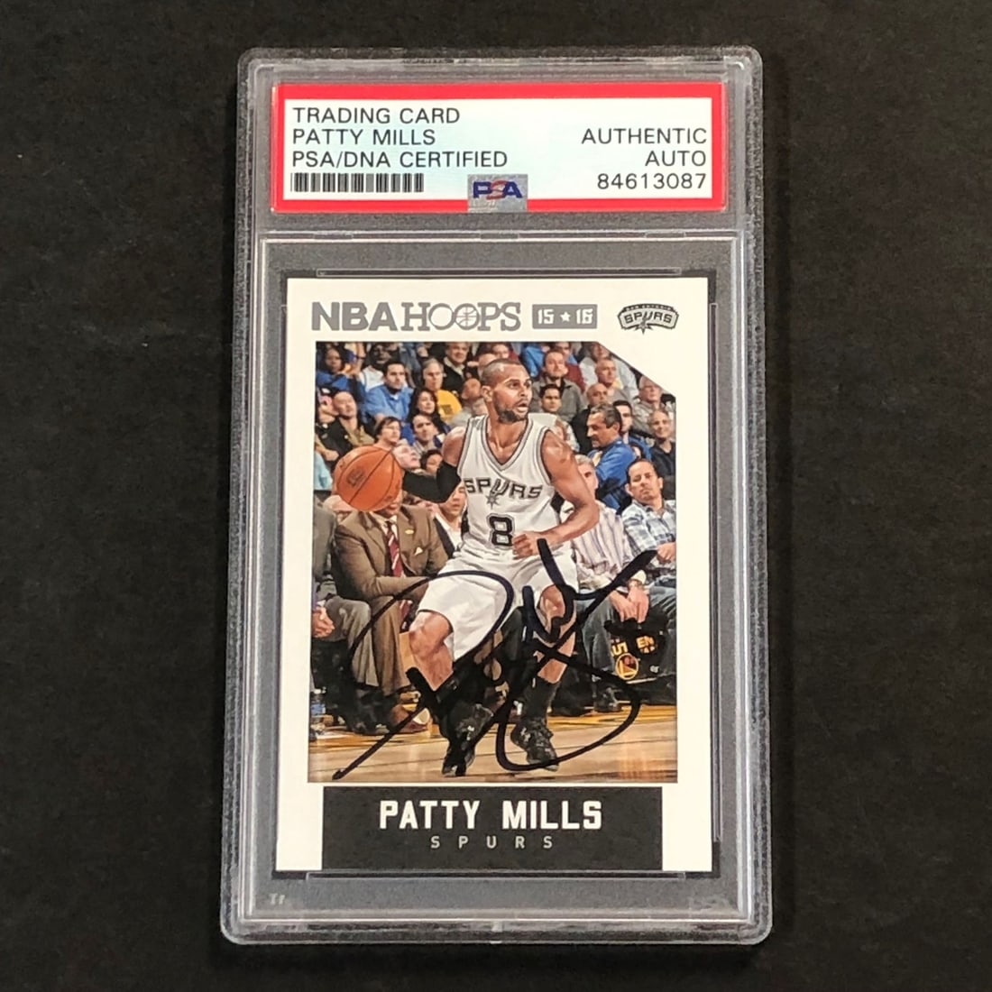 2015-16 NBA Hoops Patty Mills Signed Card PSA Authenticated Spurs (1 of 2)
