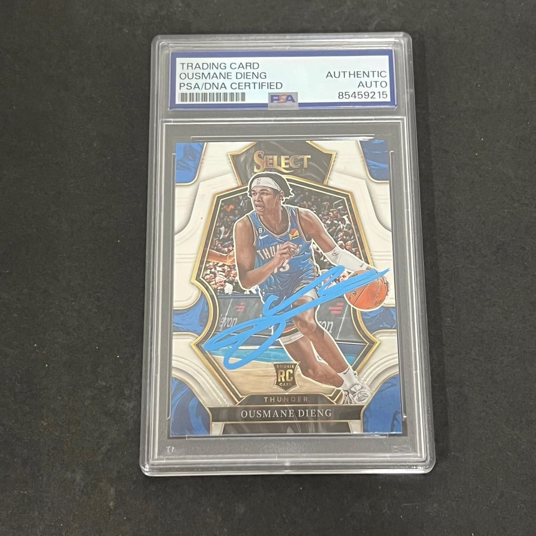 Aaron Wiggins 2021-22 Panini Chronicles Threads #100 Signed Card PSA/DNA (1 of 2)