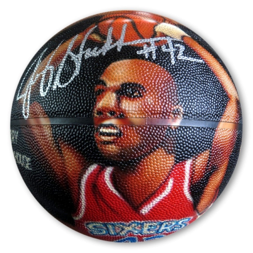 Jerry Stackhouse Signed Custom Painted Basketball 76ers JSA Authenticated: Jerry Stackhouse Signed Custom Painted Basketball 76ers JSA Authenticated This is an original autographed basketball custom painted by Jerry Stackhouse, a former player for the Philadelphia 76ers. The
