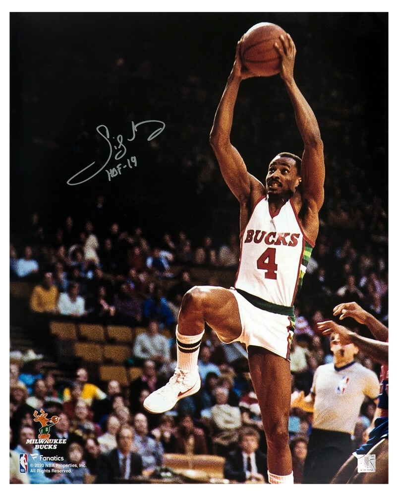 Sidney Moncrief Signed 16x20 Bucks Photo HOF'19 with COA (1 of 1)