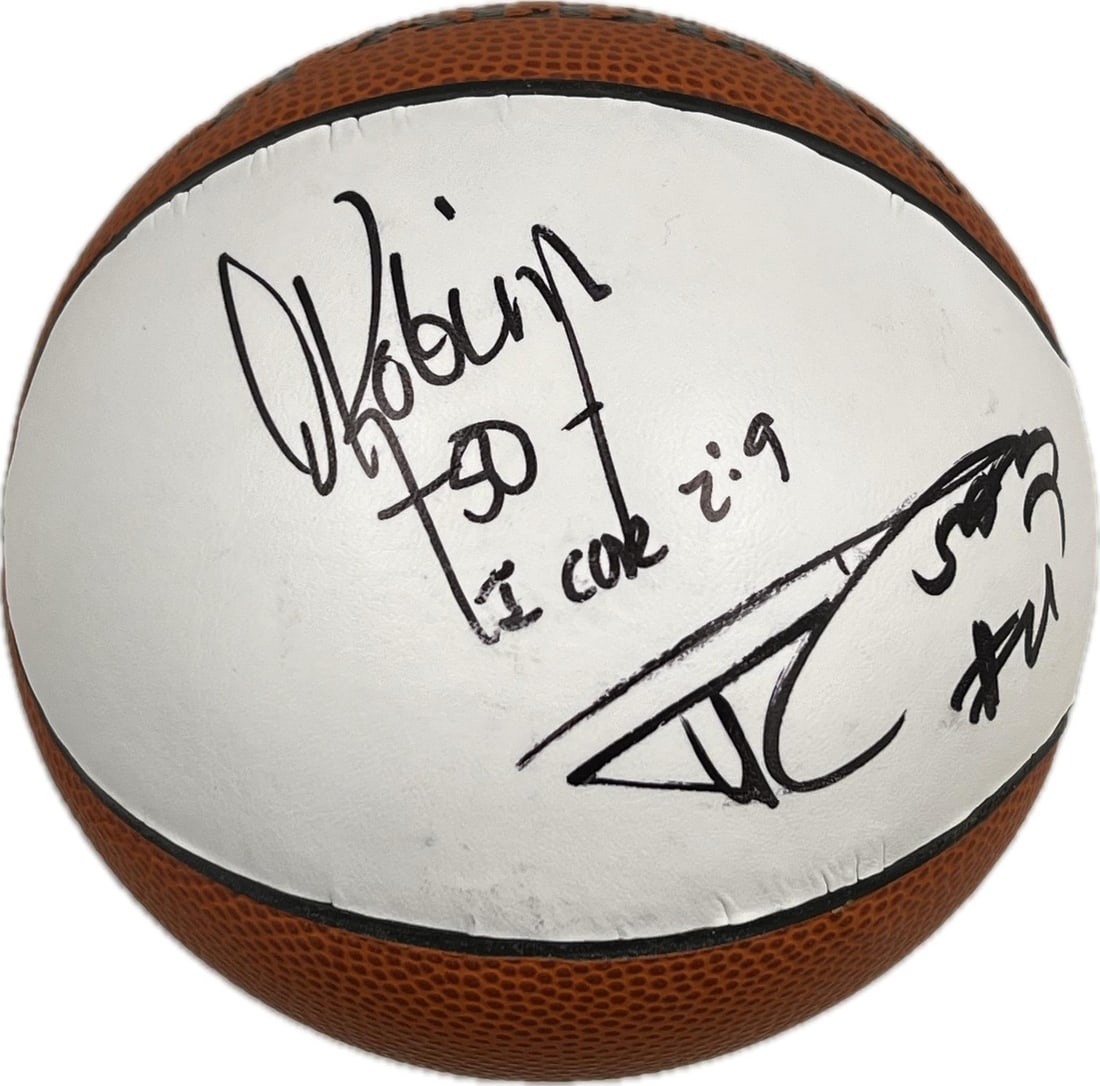 PSA DNA authenticated Tim Duncan David Robinson signed Spurs basketball (1 of 4)
