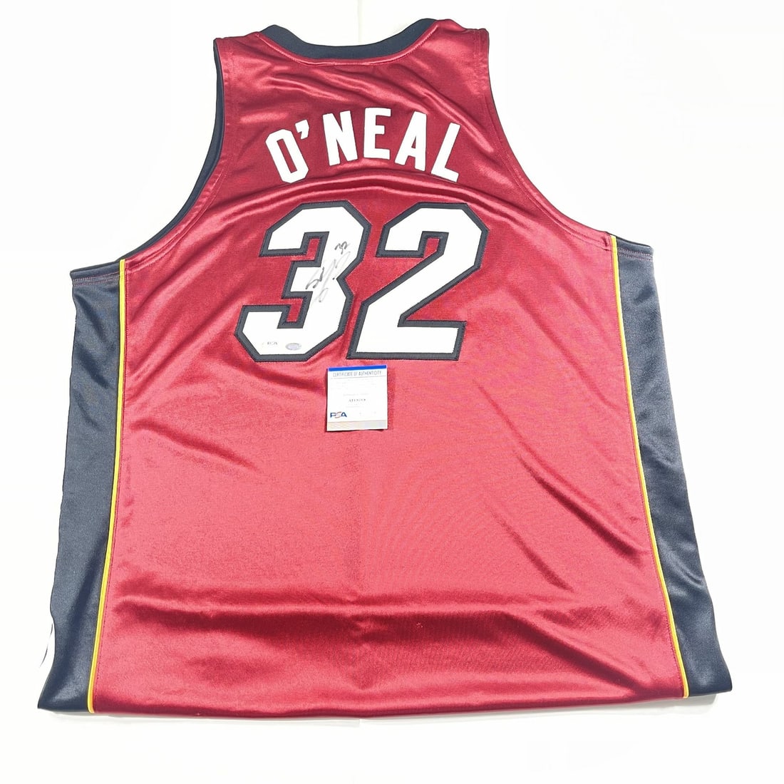 PSA DNA authenticated Shaquille O'Neal Miami Heat signed jersey: PSA DNA authenticated Shaquille O'Neal Miami Heat signed jersey This is a stitched Miami Heat jersey autographed by NBA legend Shaquille O'Neal. The signature has been authenticated by PSA/DNA, ensuri