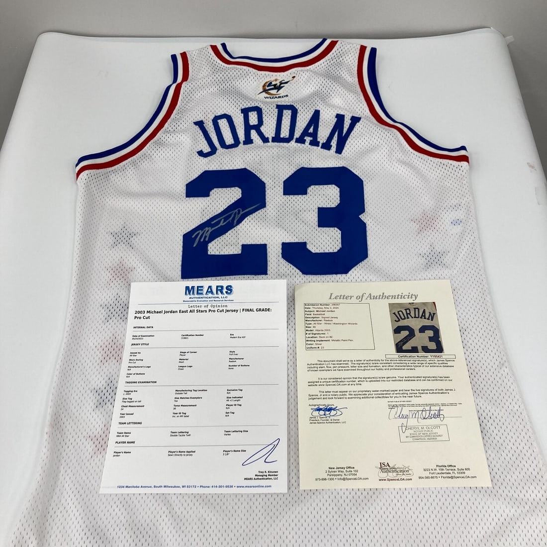 Michael Jordan Signed 2003 All-Star Pro Cut Jersey JSA MEARS COA: Michael Jordan Signed 2003 All-Star Pro Cut Jersey JSA MEARS COA Celebrate the legacy of Michael Jordan with this signed 2003 NBA All-Star Game Pro Cut Reebok jersey. This original jersey commemorates